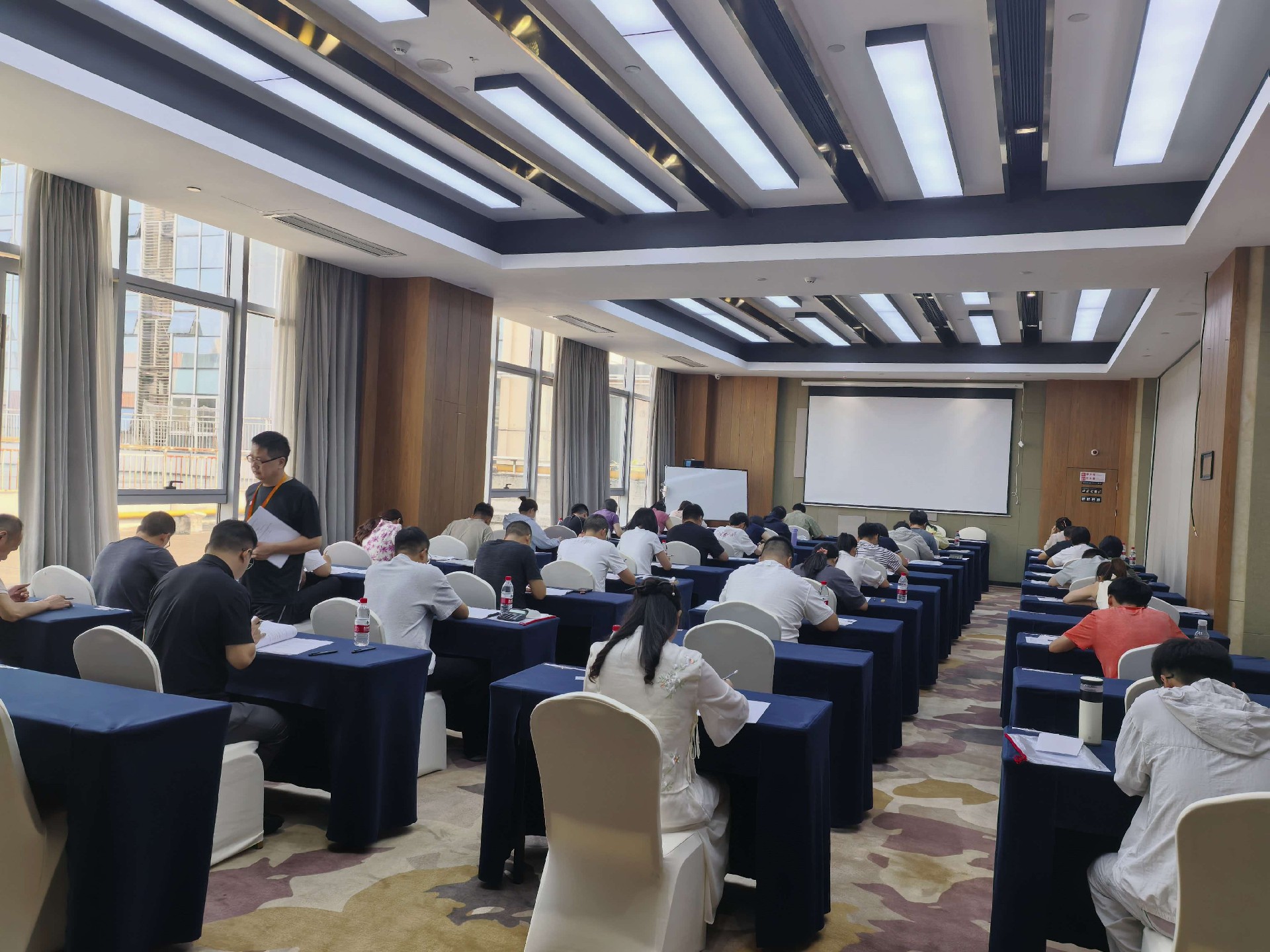 CPP采购专员考试时间及报名指南